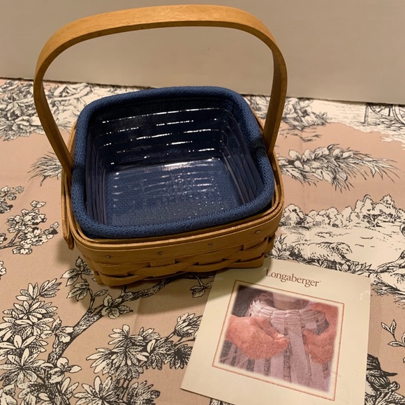 NWT LONGABERGER TARRAGON BASKET SET.